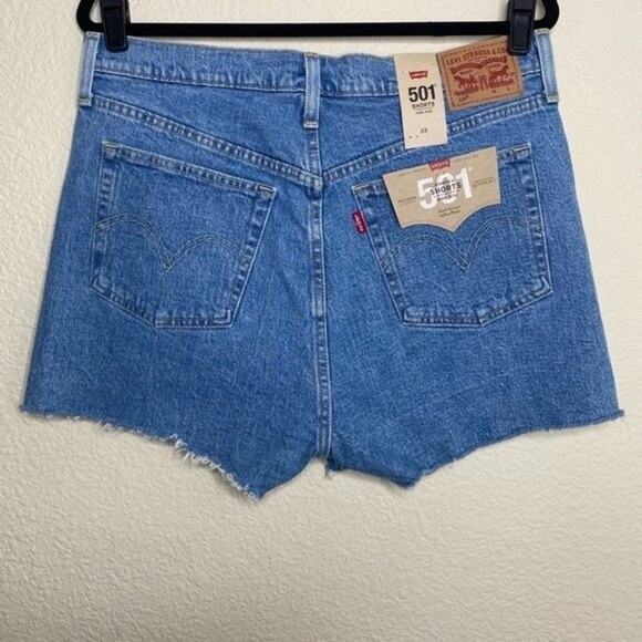 Levi's 501 NWT Button Fly High Waisted Jean Shorts 33 - Picture 6 of 7